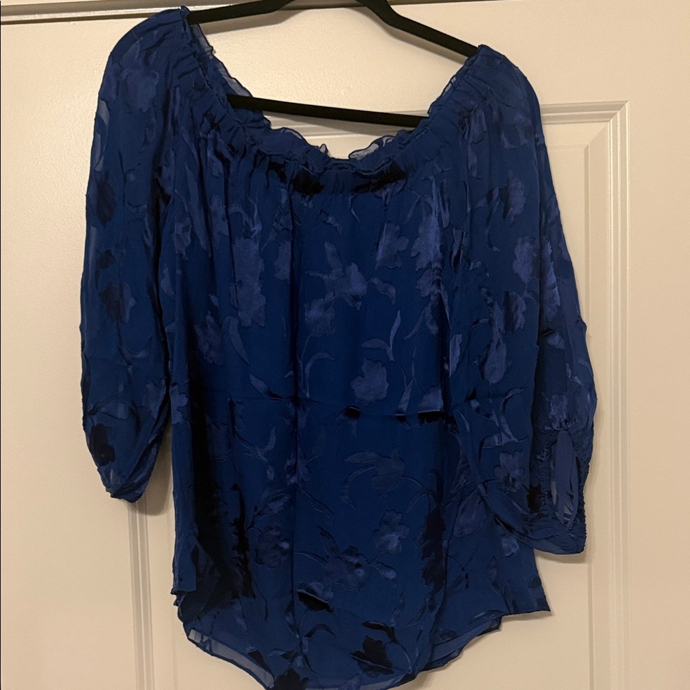 White House Black Market Navy Floral Blouse